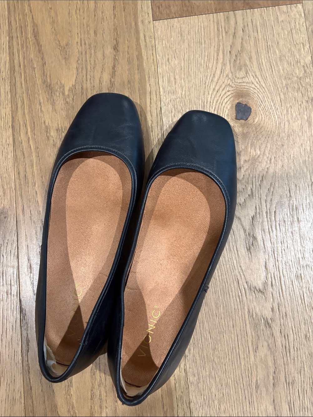 Vionic Orinda Black Leather Square Toe Ballet Flats Women’s Size 8.5 WIDE NEW